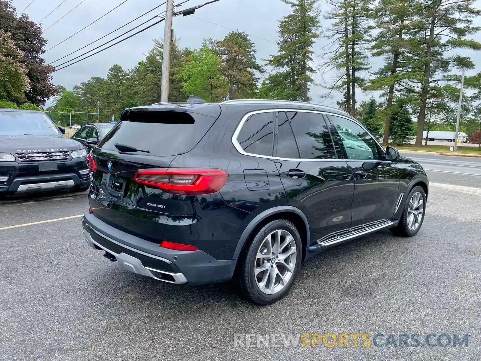 3 Photograph of a damaged car 5UXCR6C54KLK88733 BMW X5 2019