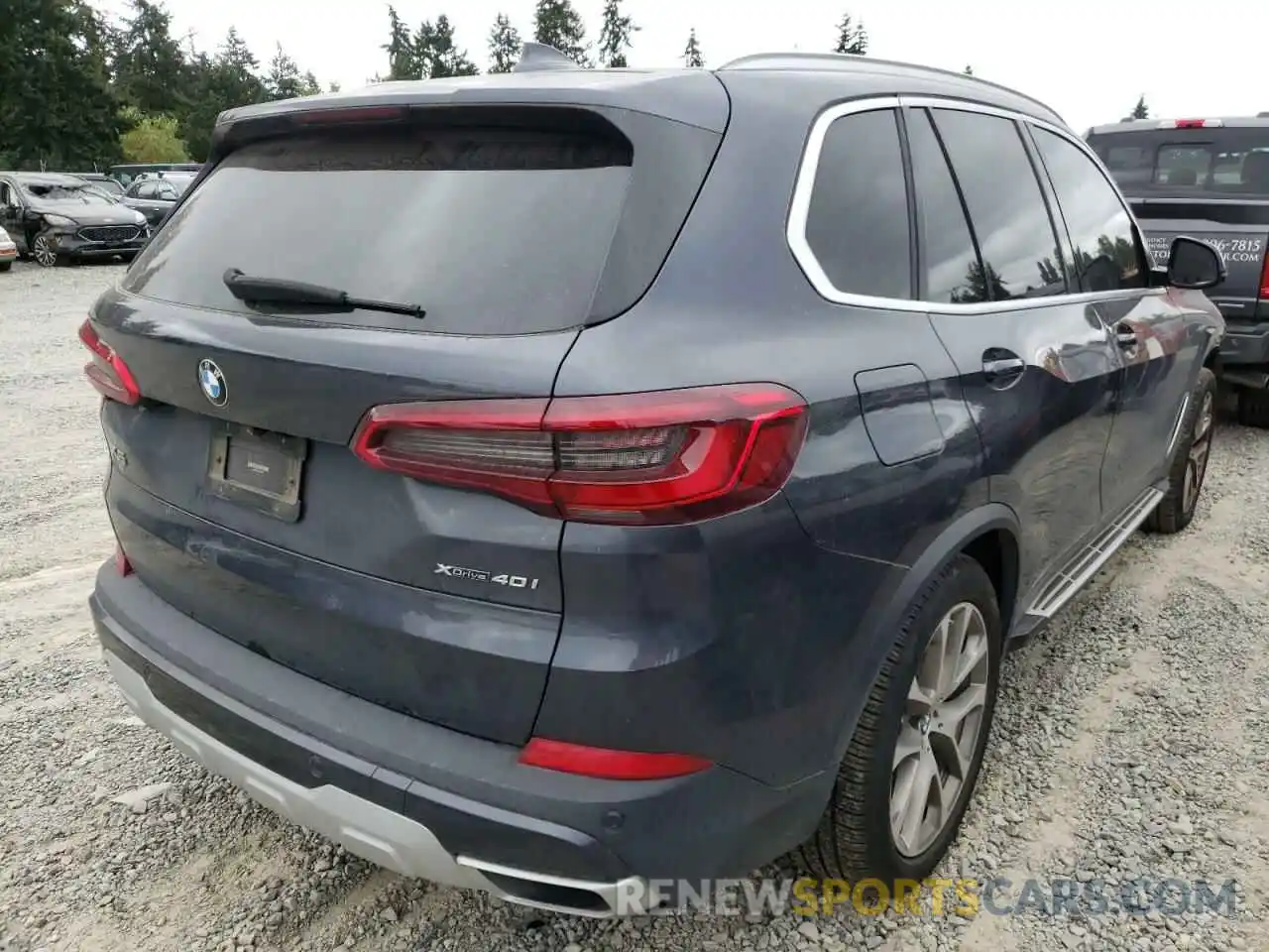 4 Photograph of a damaged car 5UXCR6C54KLL01898 BMW X5 2019