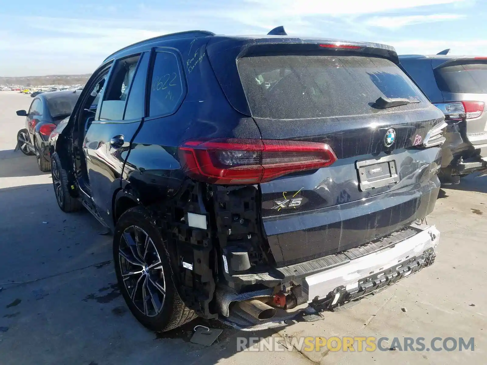 3 Фотография поврежденного автомобиля 5UXCR6C54KLL03246 BMW X5 2019