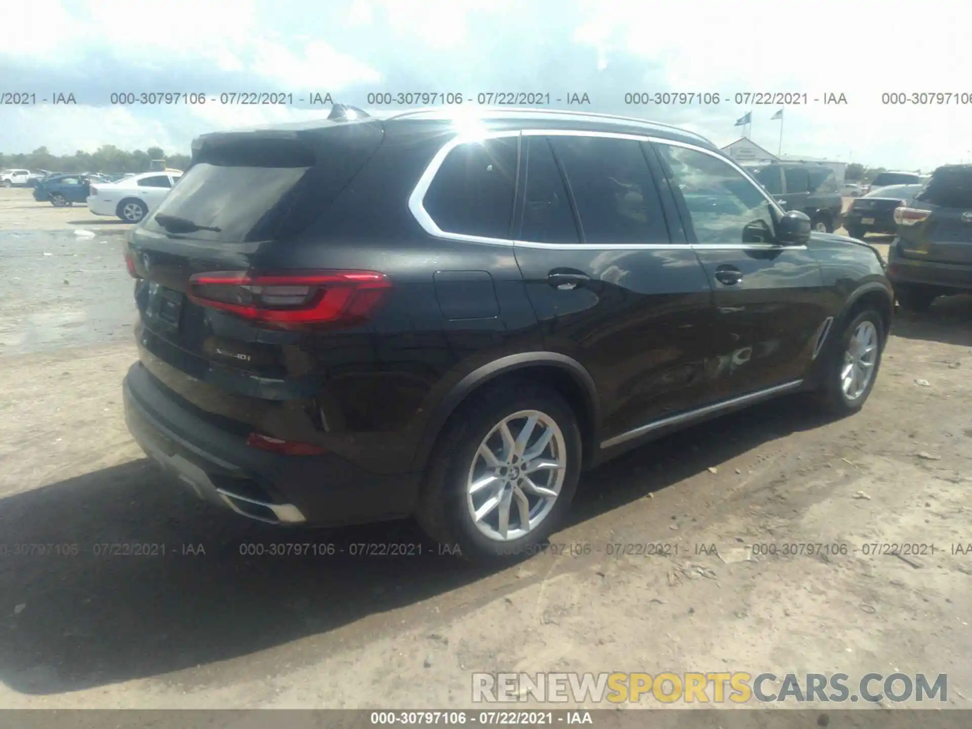 4 Photograph of a damaged car 5UXCR6C54KLL04333 BMW X5 2019