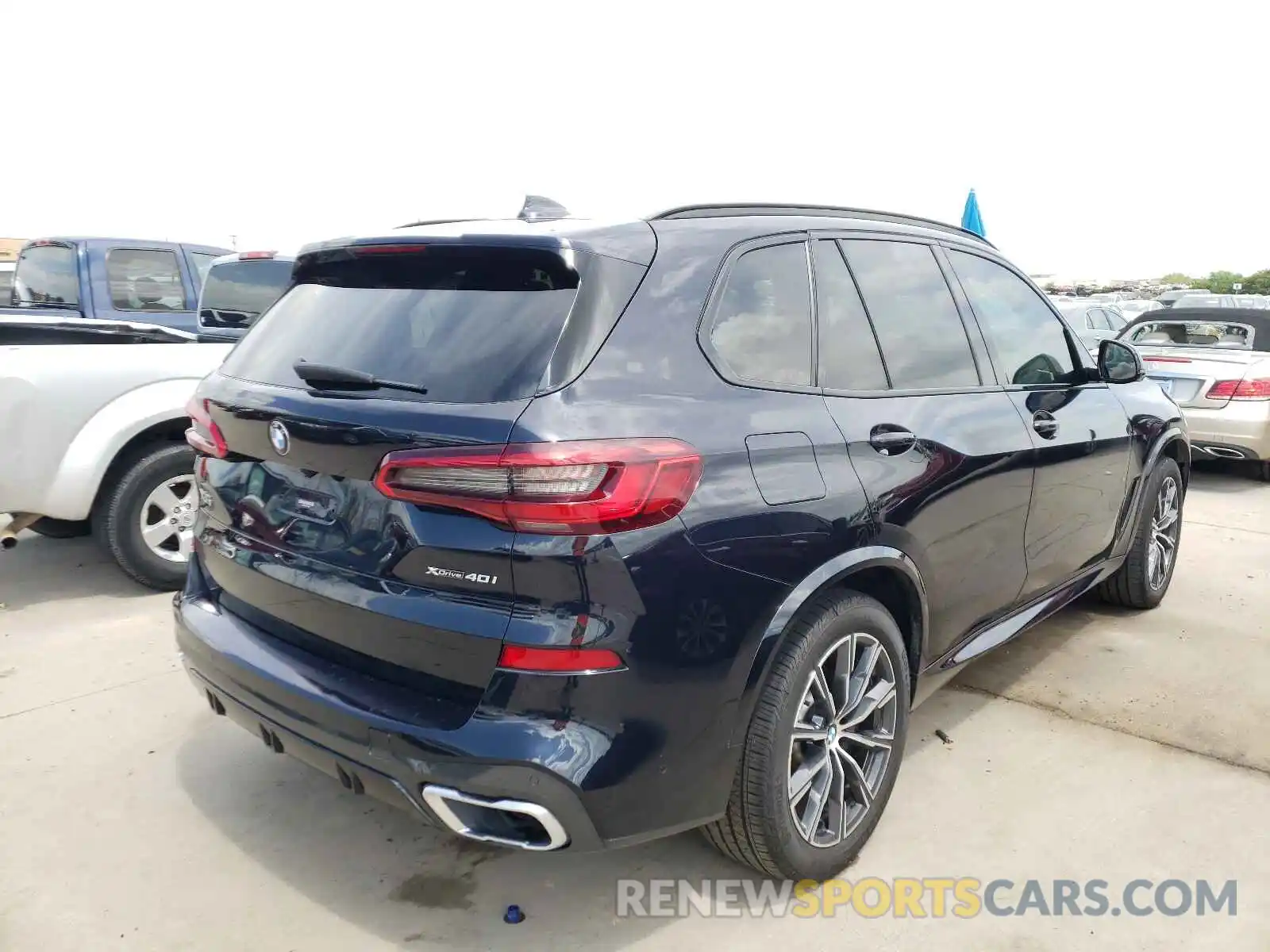 4 Photograph of a damaged car 5UXCR6C54KLL04428 BMW X5 2019