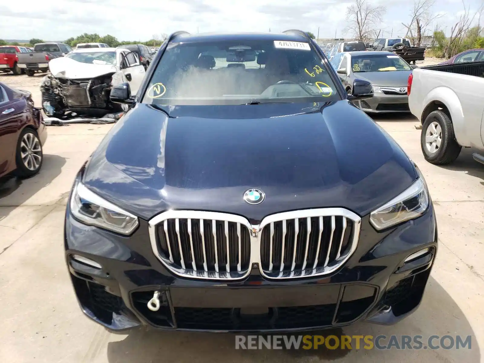 9 Photograph of a damaged car 5UXCR6C54KLL04428 BMW X5 2019