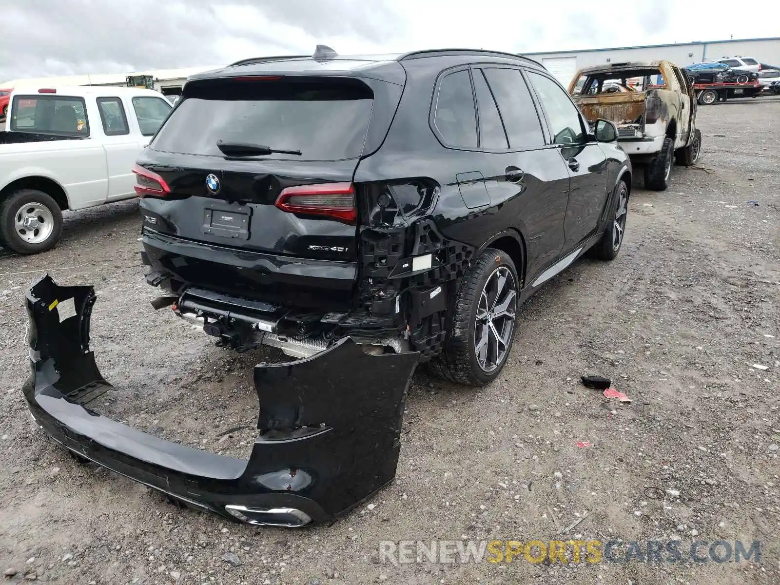 4 Photograph of a damaged car 5UXCR6C54KLL06177 BMW X5 2019