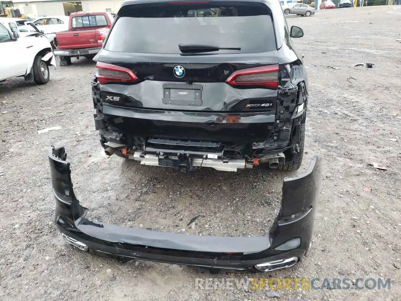 9 Photograph of a damaged car 5UXCR6C54KLL06177 BMW X5 2019