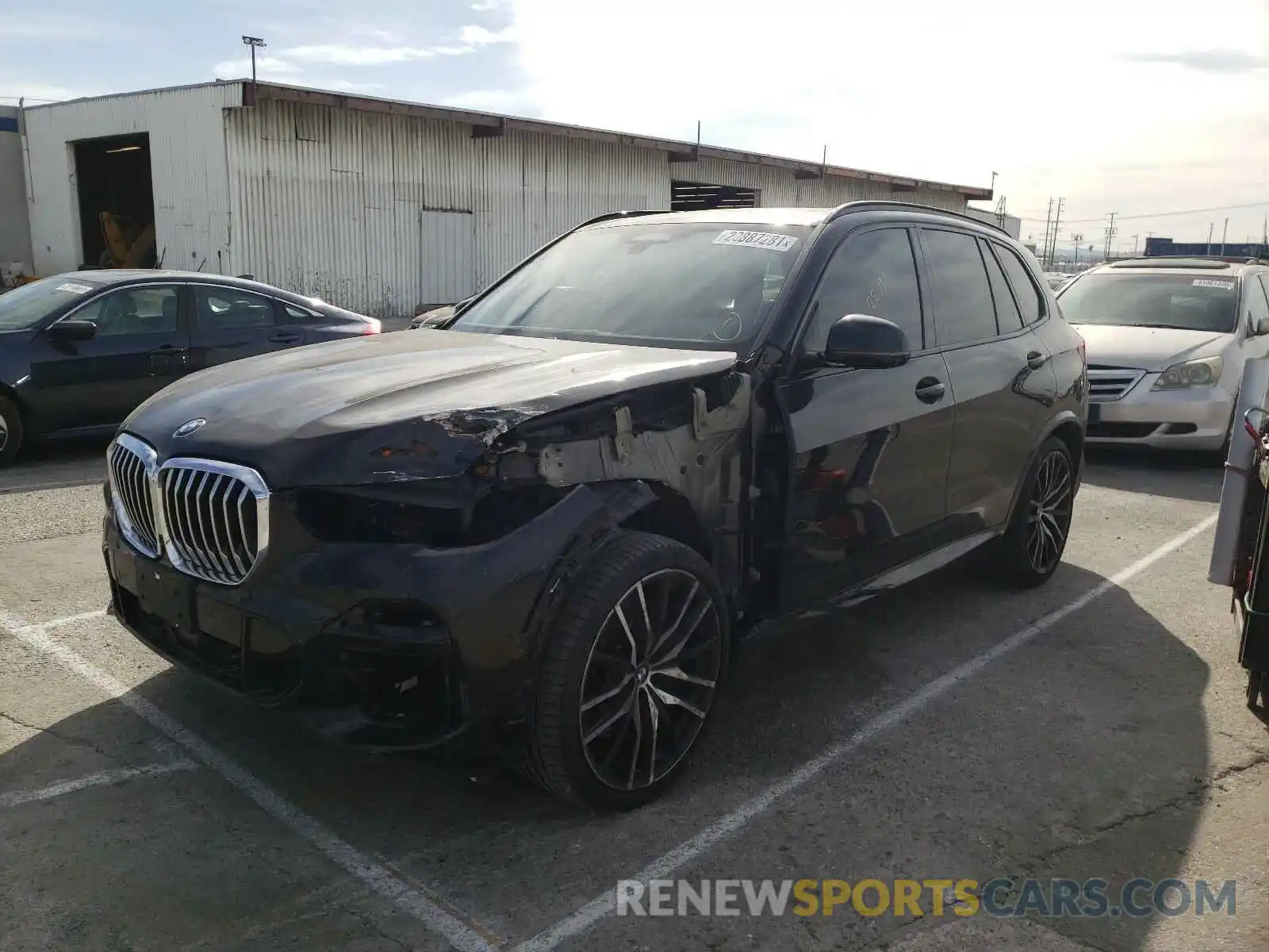 2 Photograph of a damaged car 5UXCR6C54KLL08172 BMW X5 2019