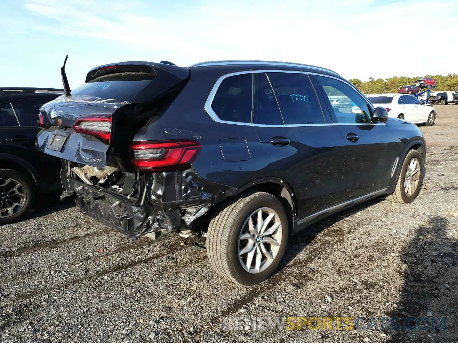 4 Photograph of a damaged car 5UXCR6C54KLL09760 BMW X5 2019