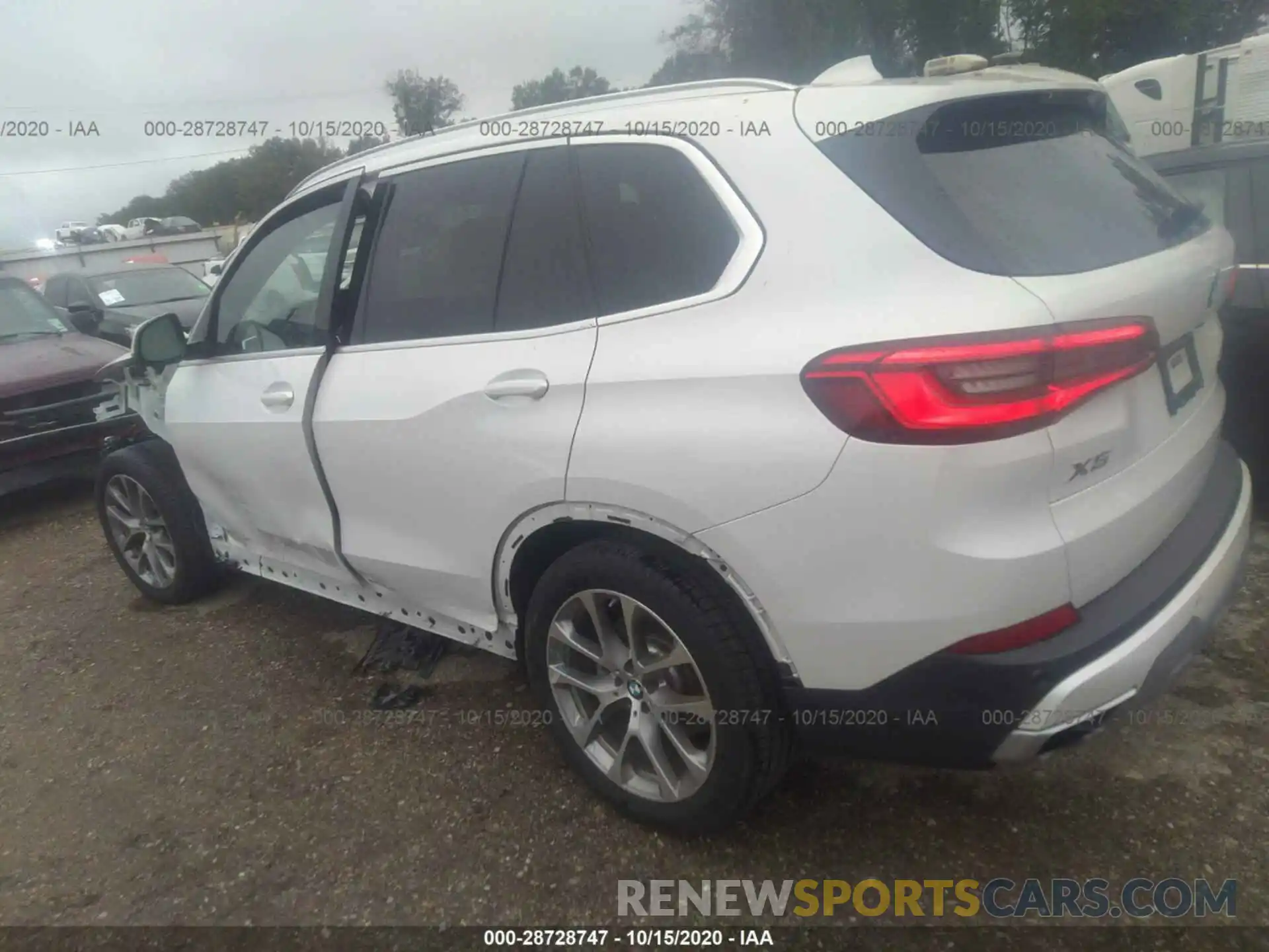 3 Photograph of a damaged car 5UXCR6C54KLL21388 BMW X5 2019