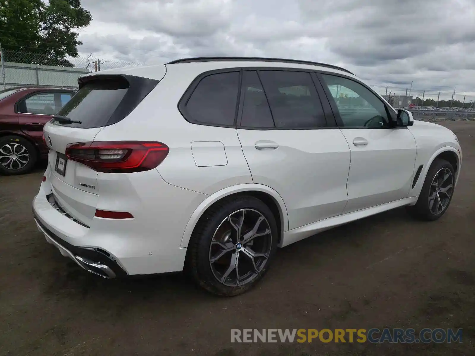 4 Фотография поврежденного автомобиля 5UXCR6C54KLL36408 BMW X5 2019