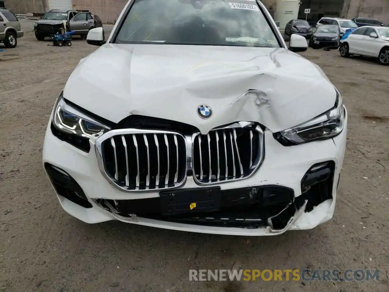 9 Photograph of a damaged car 5UXCR6C54KLL36604 BMW X5 2019