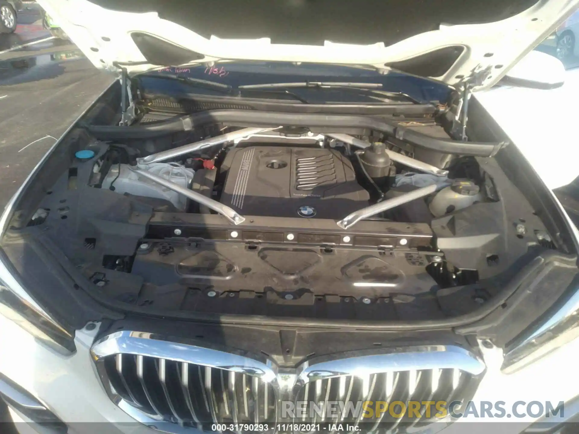 10 Фотография поврежденного автомобиля 5UXCR6C54KLL37767 BMW X5 2019