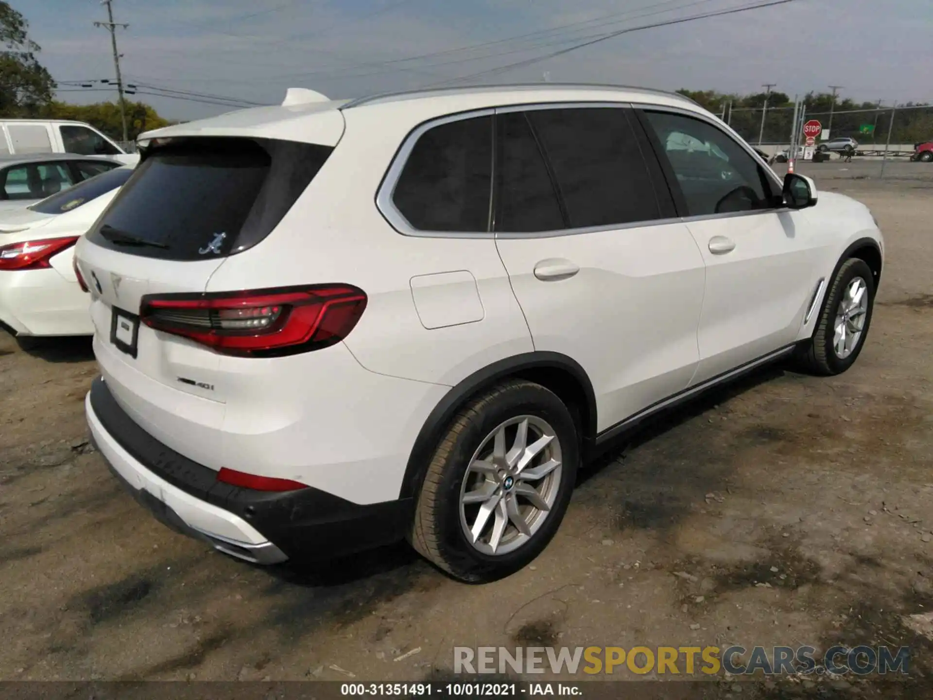 4 Photograph of a damaged car 5UXCR6C54KLL39955 BMW X5 2019