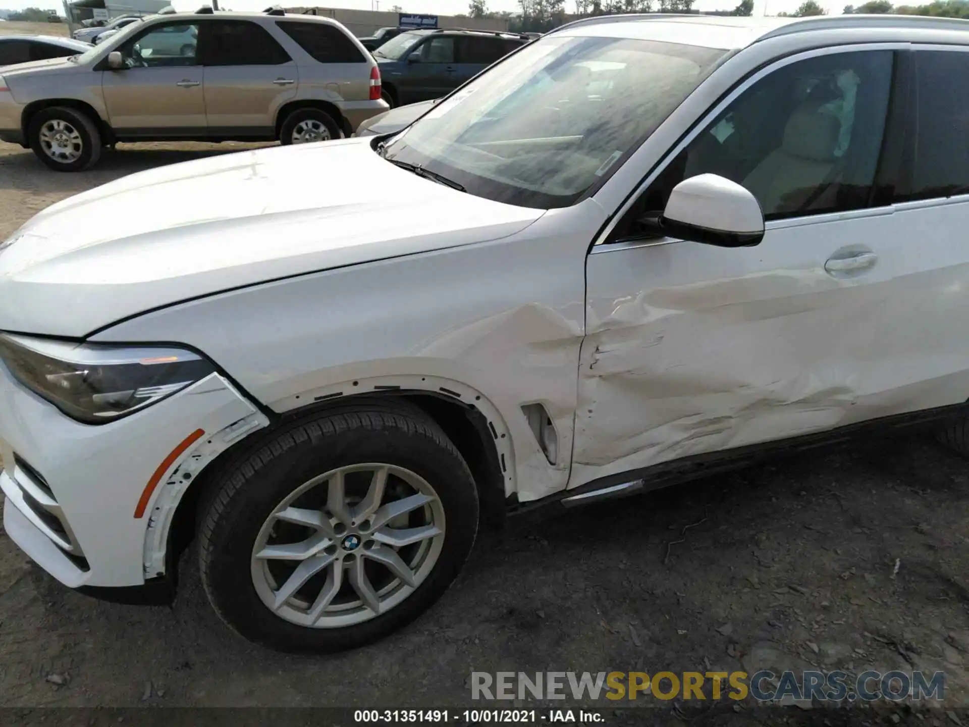 6 Photograph of a damaged car 5UXCR6C54KLL39955 BMW X5 2019