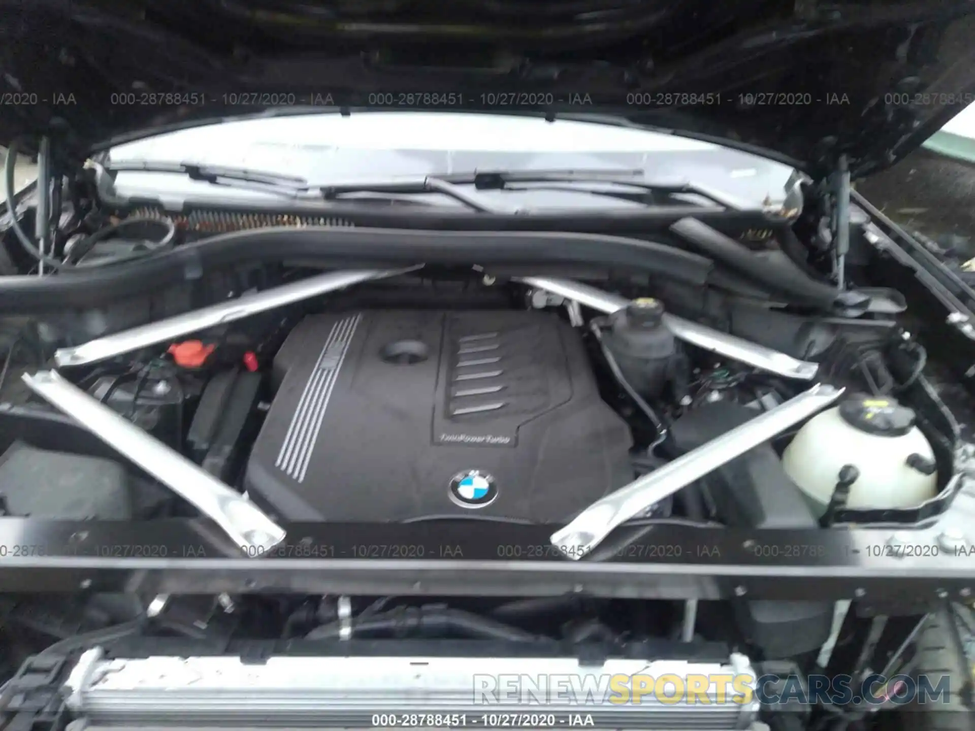 10 Photograph of a damaged car 5UXCR6C54KLL52625 BMW X5 2019
