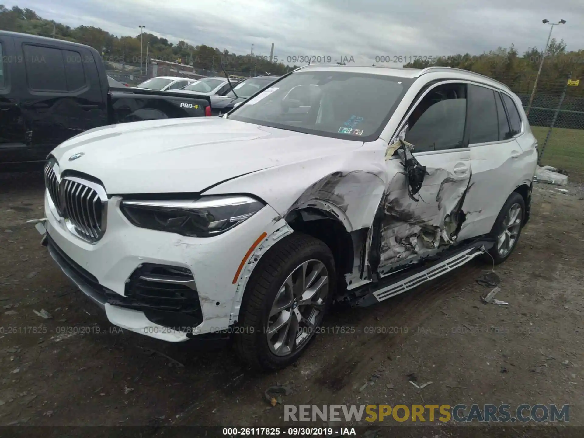 2 Photograph of a damaged car 5UXCR6C54KLL62281 BMW X5 2019