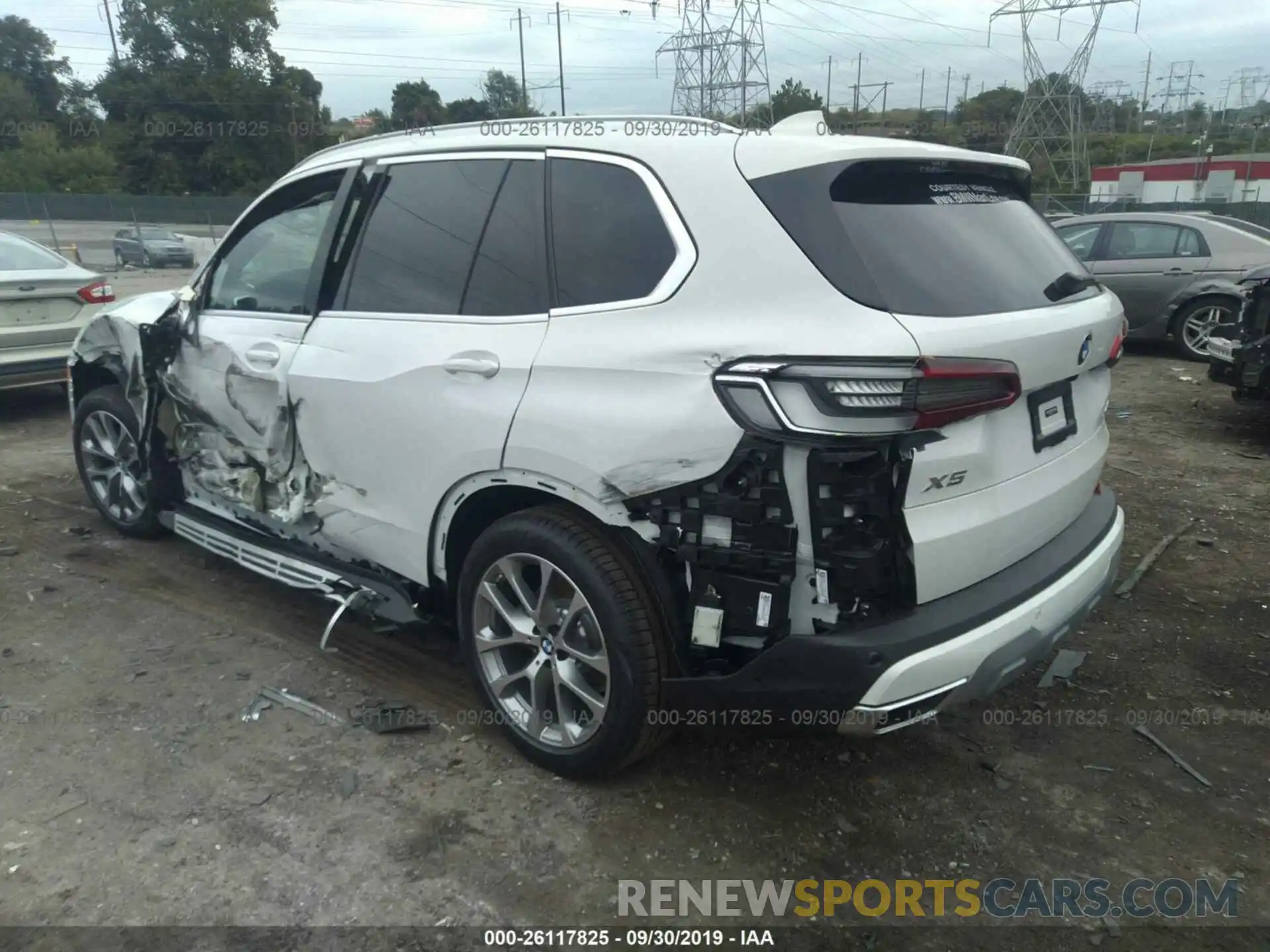 3 Photograph of a damaged car 5UXCR6C54KLL62281 BMW X5 2019