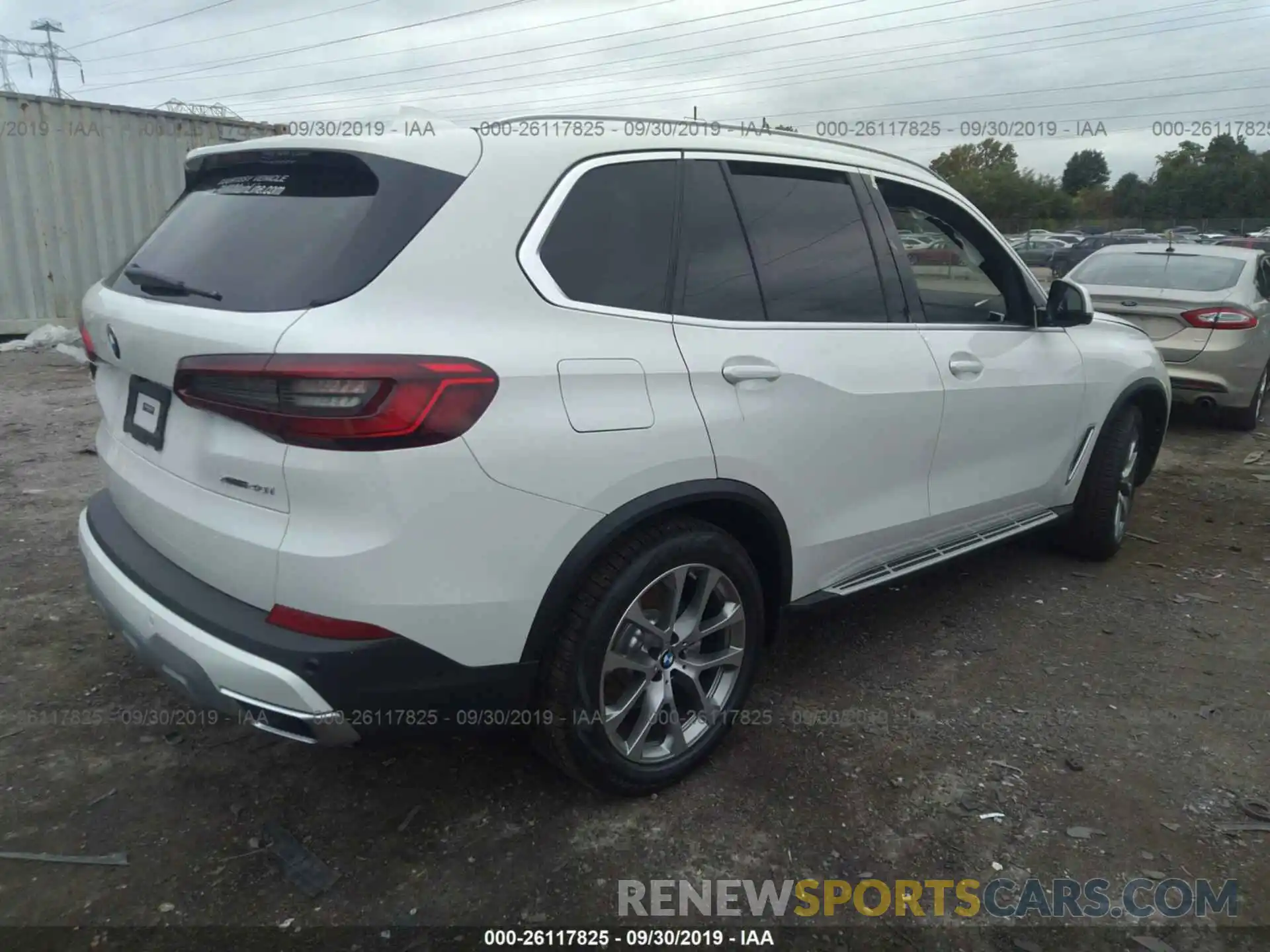 4 Фотография поврежденного автомобиля 5UXCR6C54KLL62281 BMW X5 2019