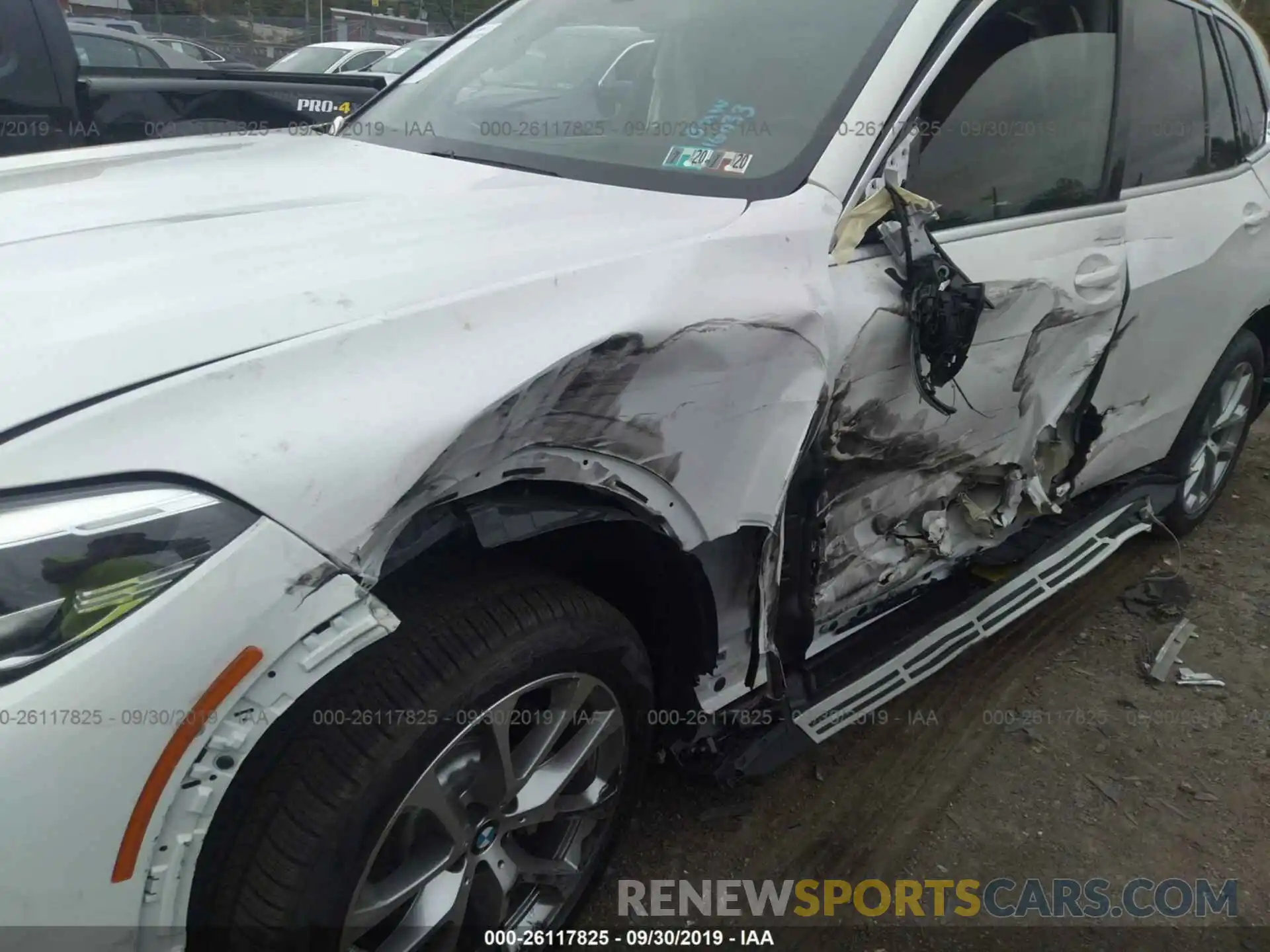 6 Photograph of a damaged car 5UXCR6C54KLL62281 BMW X5 2019