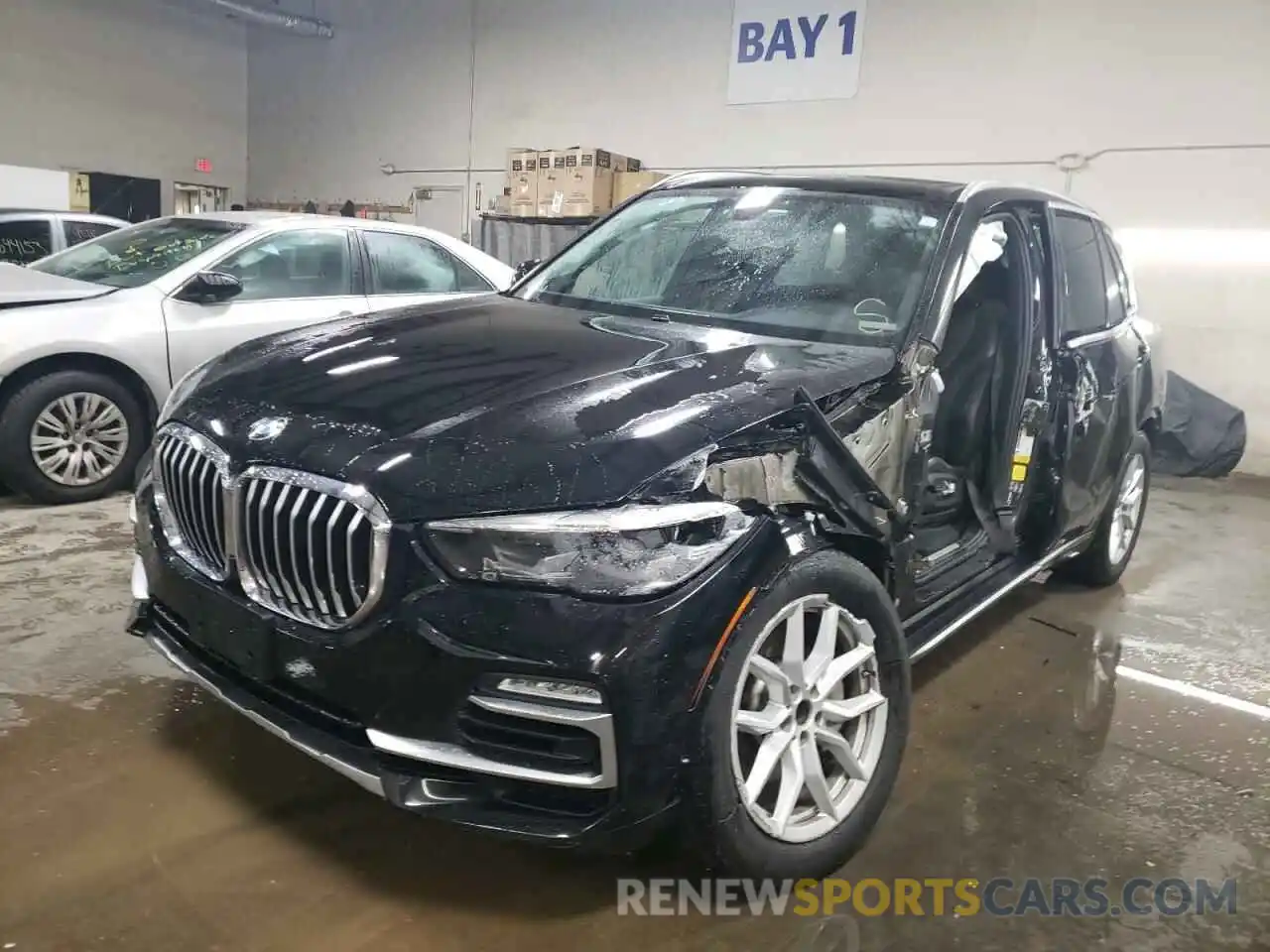 1 Фотография поврежденного автомобиля 5UXCR6C55KLK79801 BMW X5 2019