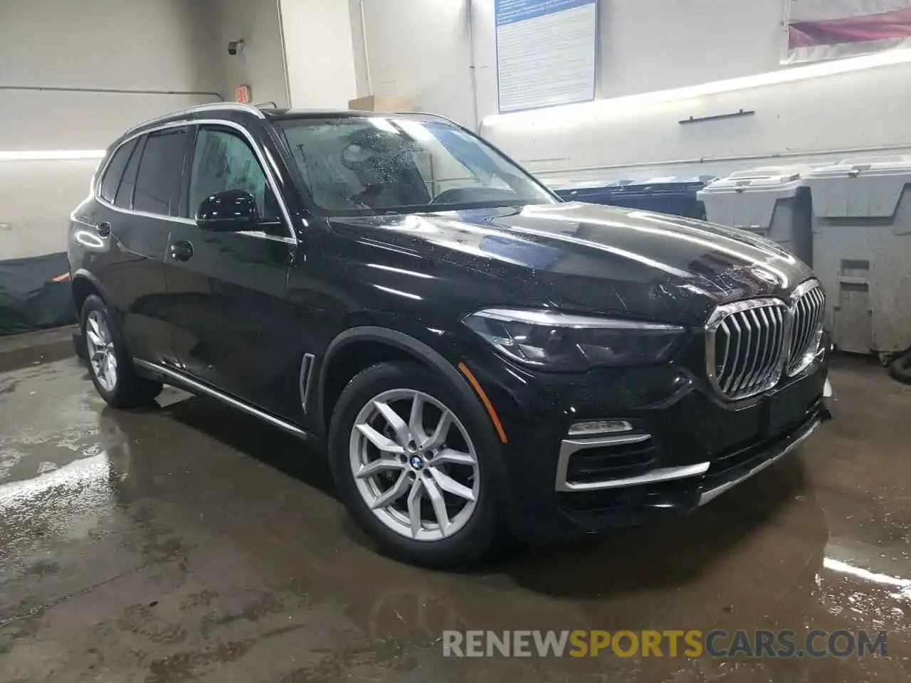 4 Photograph of a damaged car 5UXCR6C55KLK79801 BMW X5 2019