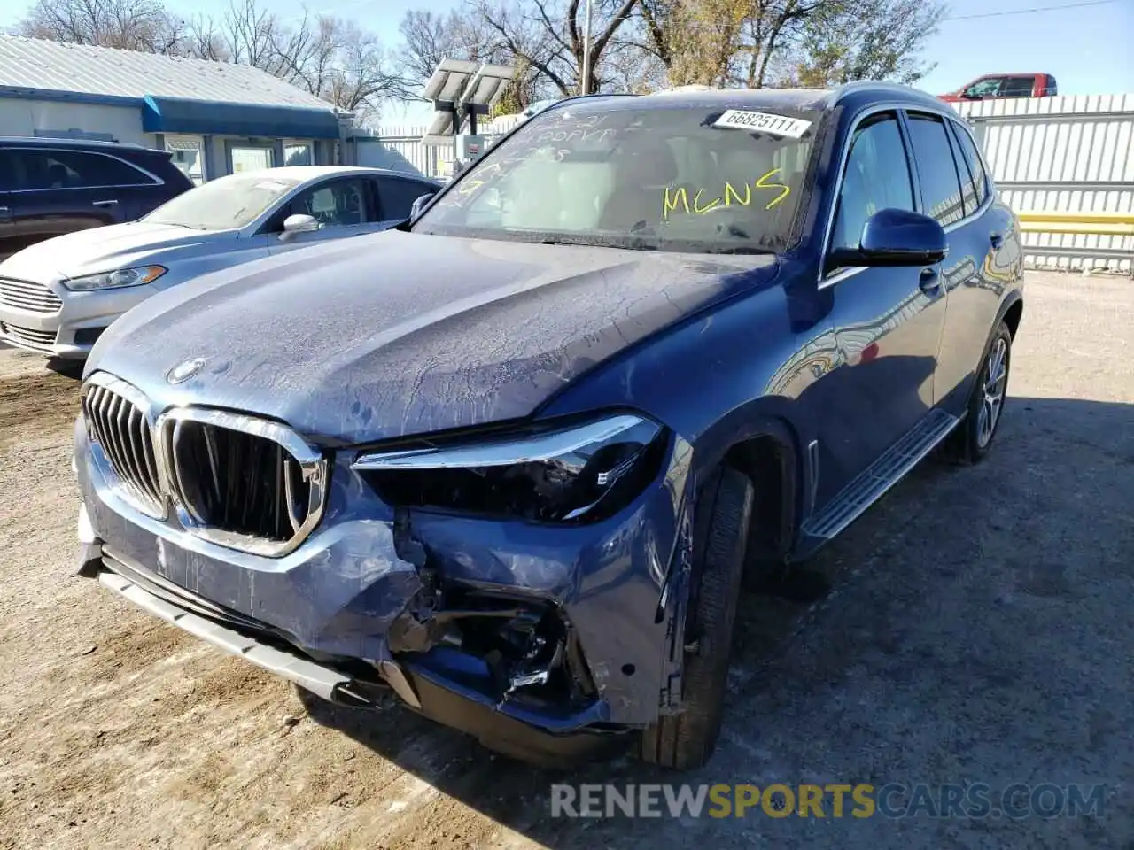 2 Photograph of a damaged car 5UXCR6C55KLK80737 BMW X5 2019