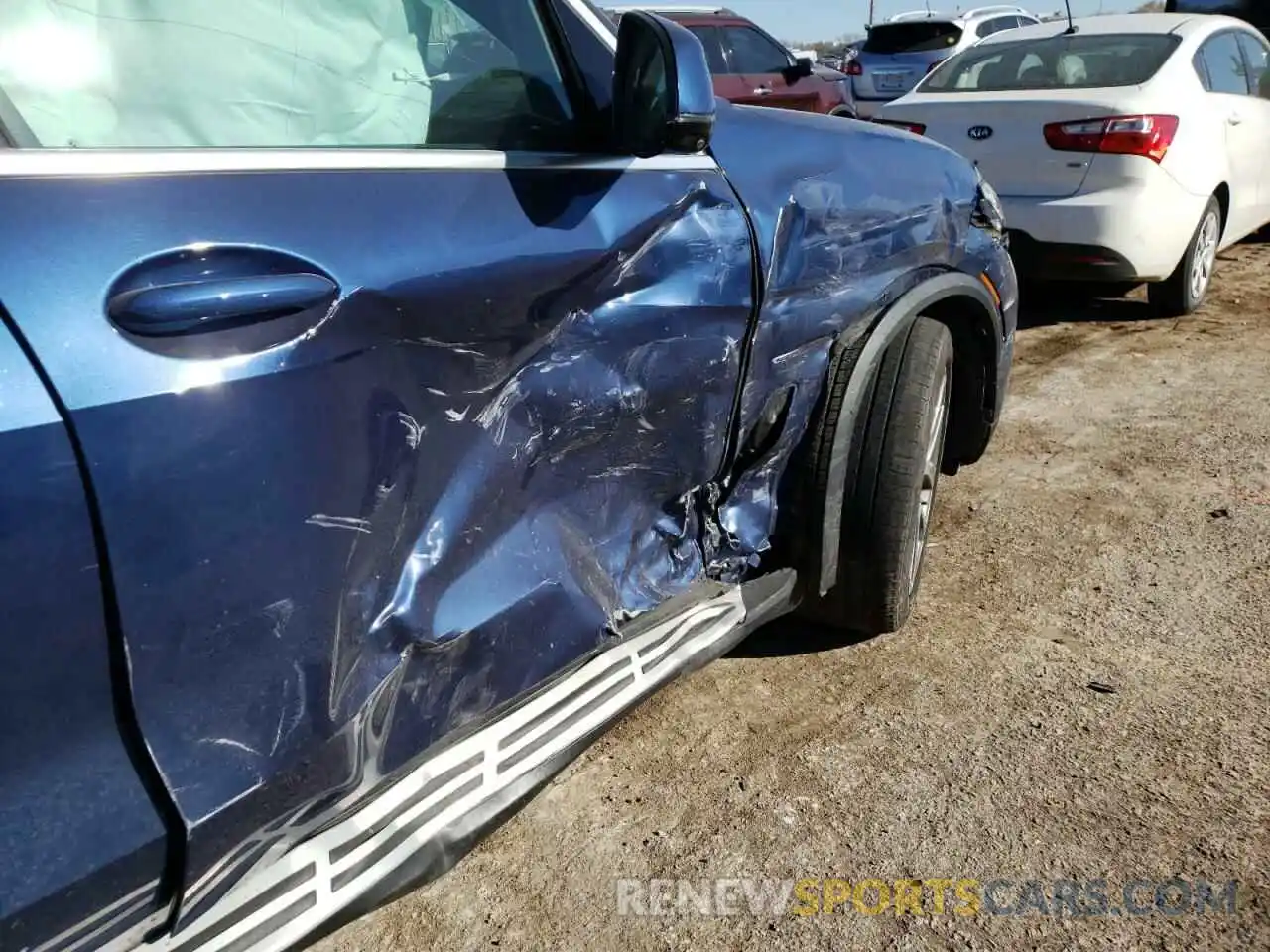 9 Photograph of a damaged car 5UXCR6C55KLK80737 BMW X5 2019