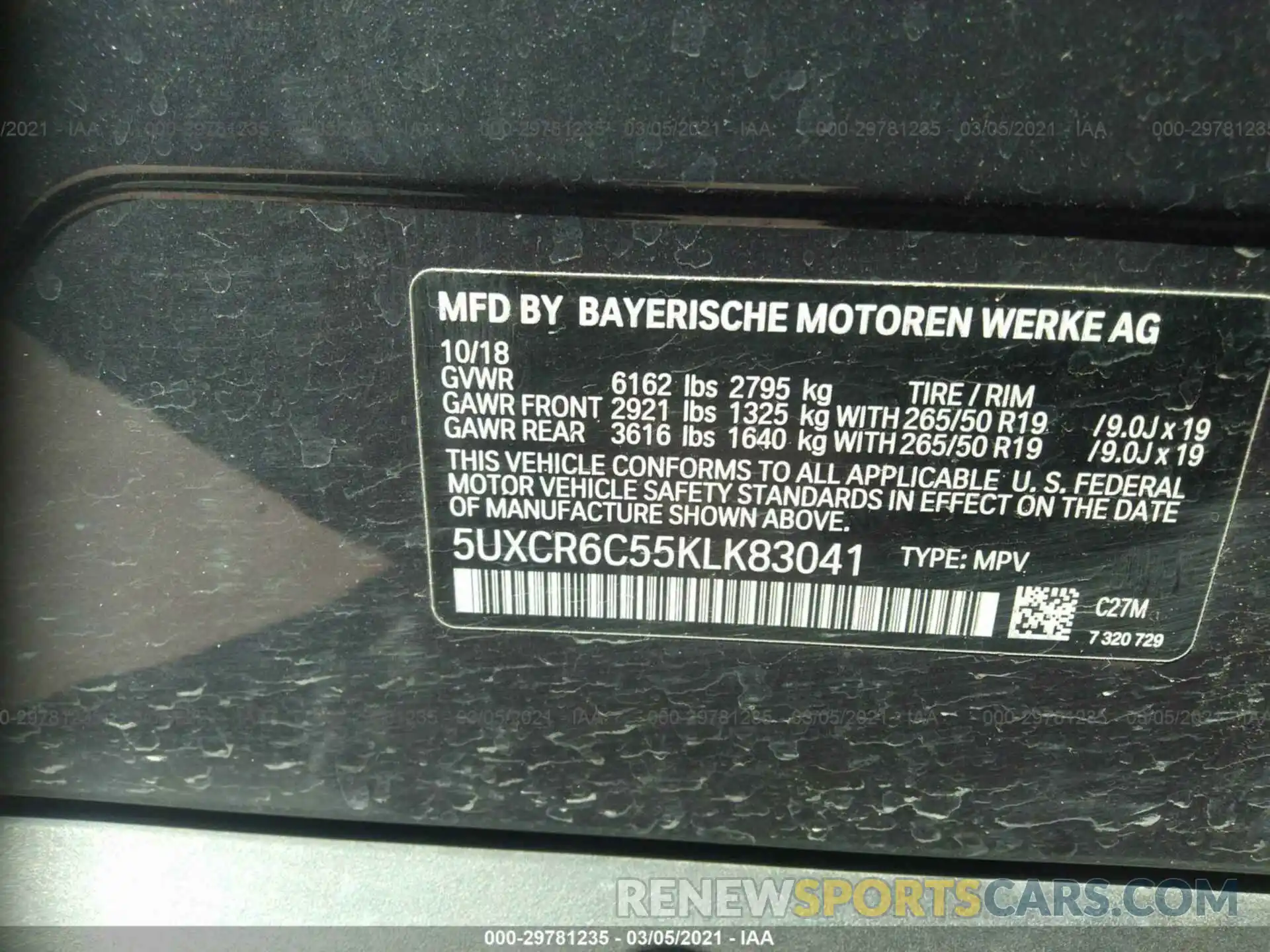 9 Photograph of a damaged car 5UXCR6C55KLK83041 BMW X5 2019