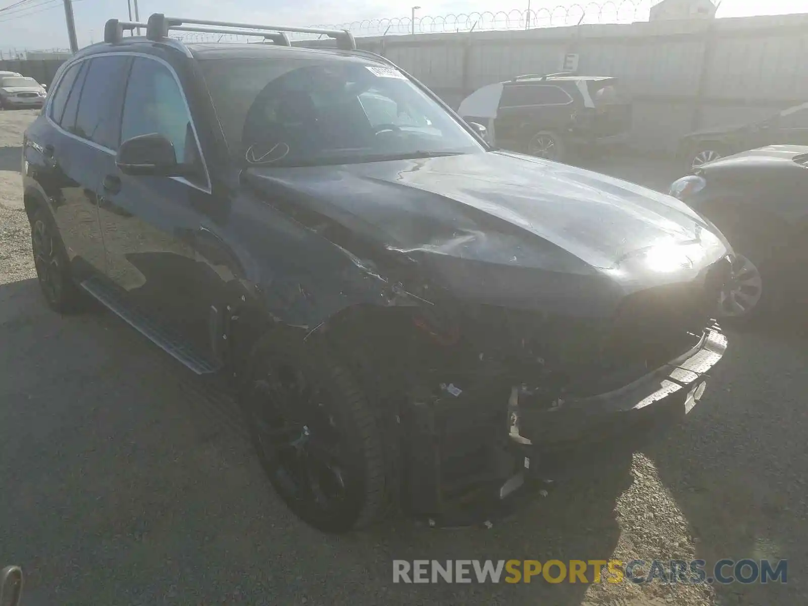 1 Photograph of a damaged car 5UXCR6C55KLK84402 BMW X5 2019