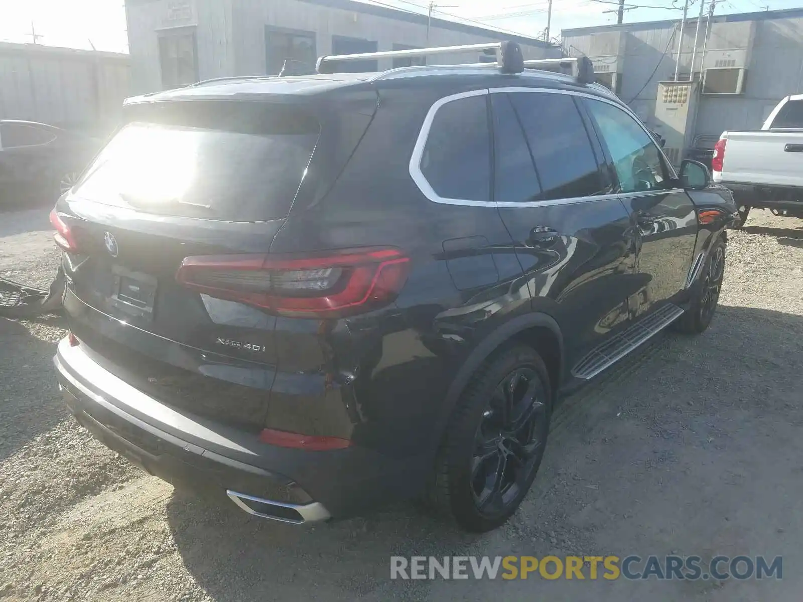 4 Photograph of a damaged car 5UXCR6C55KLK84402 BMW X5 2019