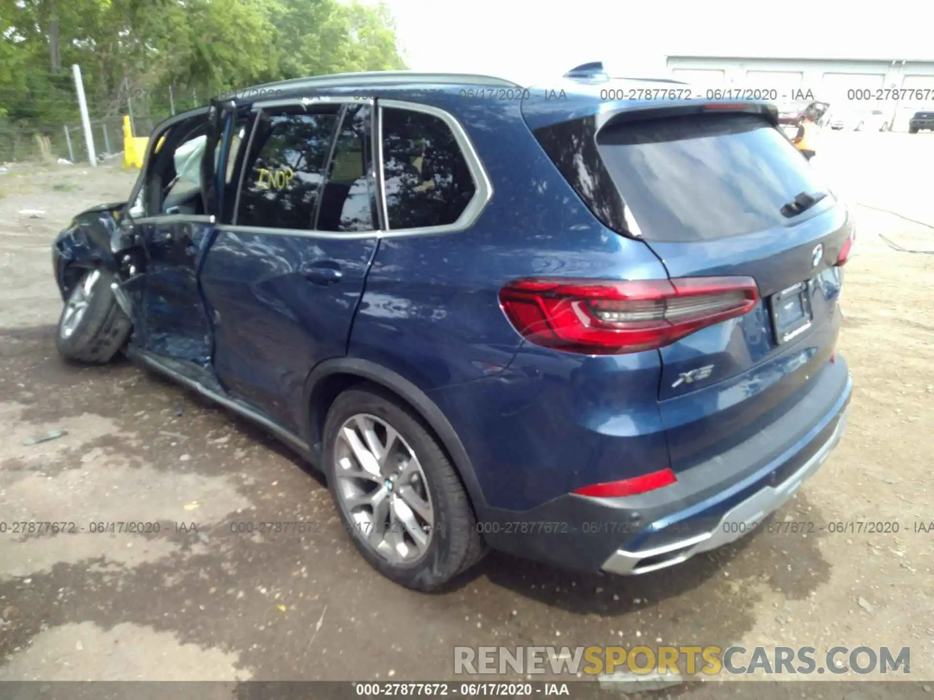 3 Photograph of a damaged car 5UXCR6C55KLK85307 BMW X5 2019