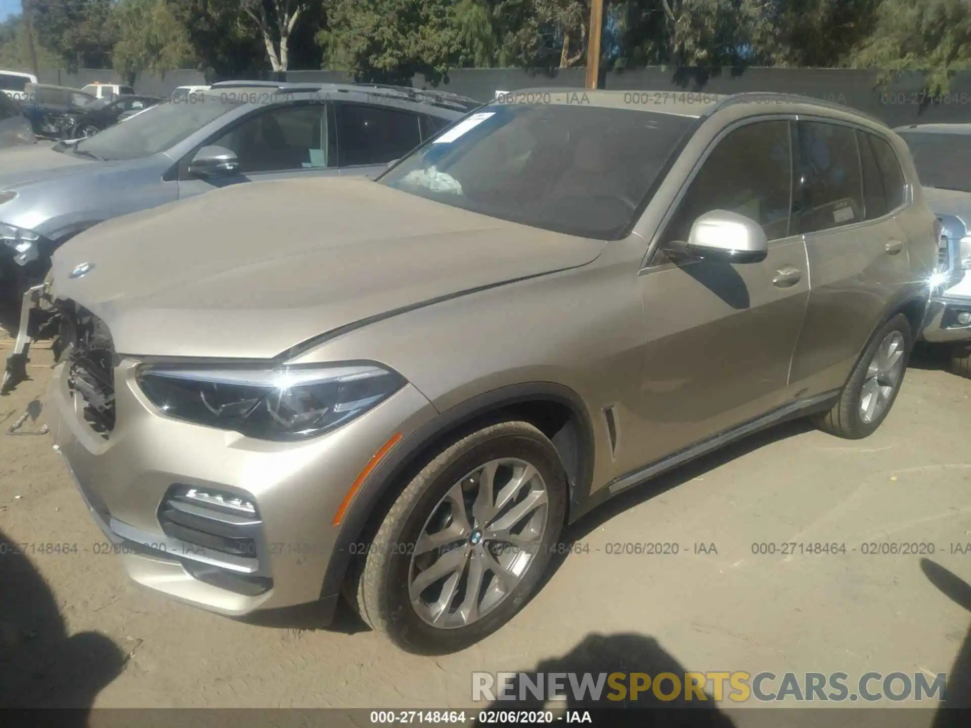 2 Photograph of a damaged car 5UXCR6C55KLL01747 BMW X5 2019