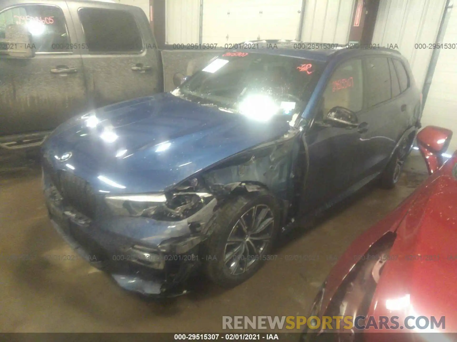 2 Фотография поврежденного автомобиля 5UXCR6C55KLL04843 BMW X5 2019