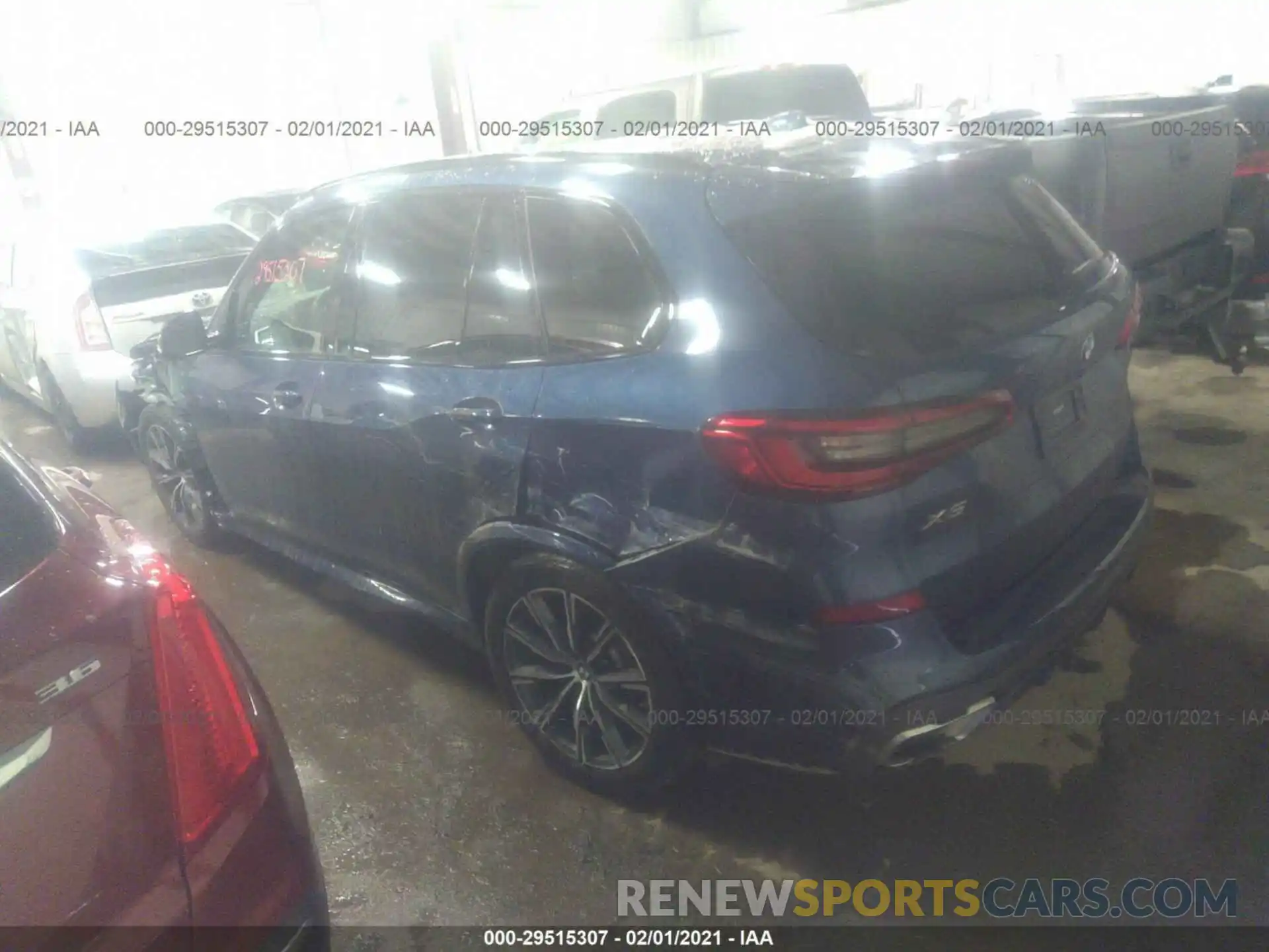 3 Photograph of a damaged car 5UXCR6C55KLL04843 BMW X5 2019