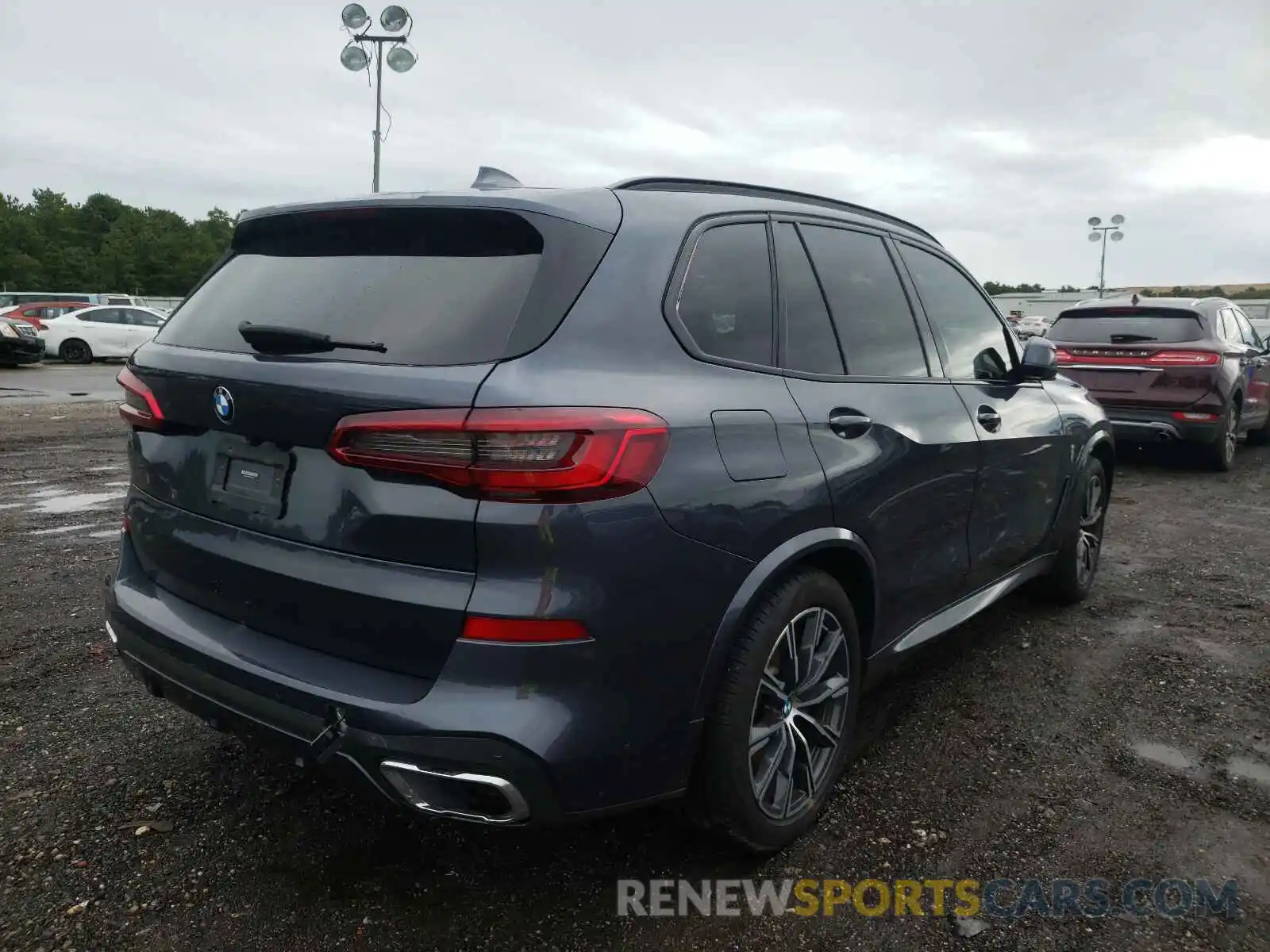 4 Photograph of a damaged car 5UXCR6C55KLL06057 BMW X5 2019