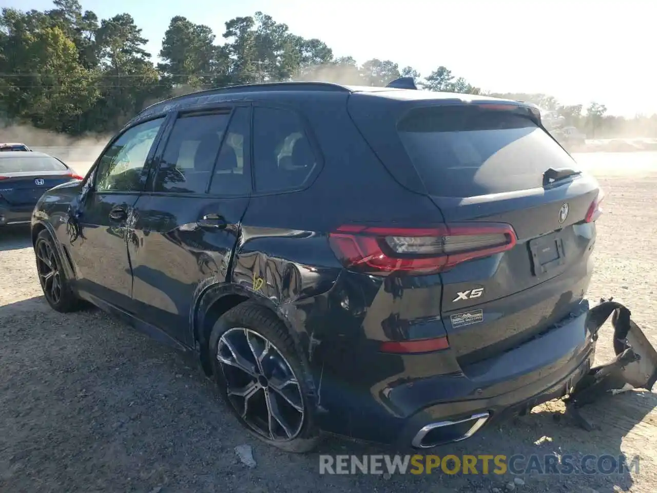 3 Photograph of a damaged car 5UXCR6C55KLL07516 BMW X5 2019