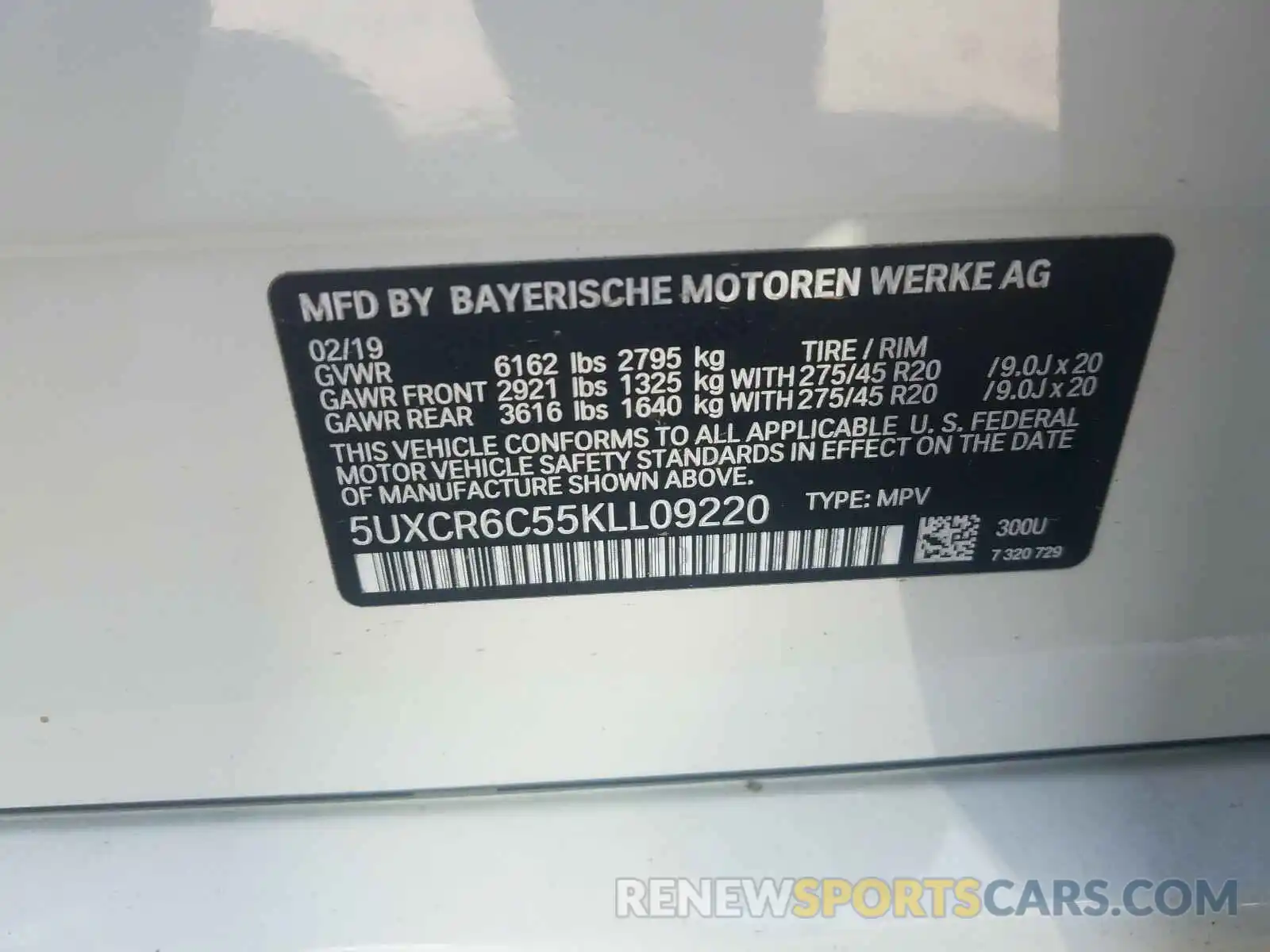 10 Photograph of a damaged car 5UXCR6C55KLL09220 BMW X5 2019