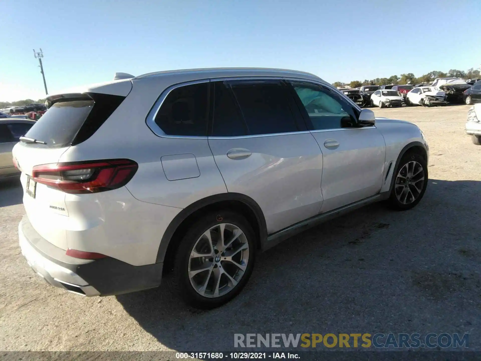 4 Photograph of a damaged car 5UXCR6C55KLL21769 BMW X5 2019