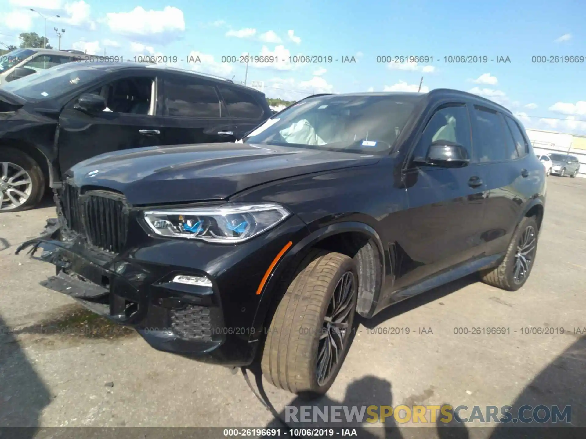 2 Photograph of a damaged car 5UXCR6C55KLL22274 BMW X5 2019