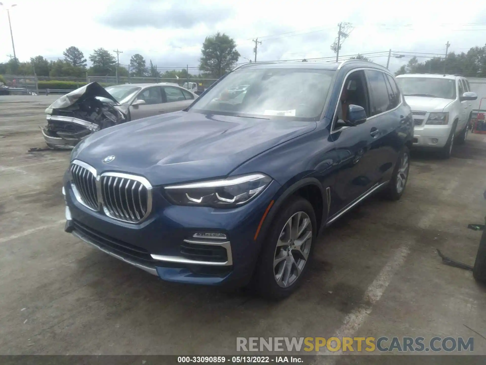 2 Photograph of a damaged car 5UXCR6C55KLL35221 BMW X5 2019