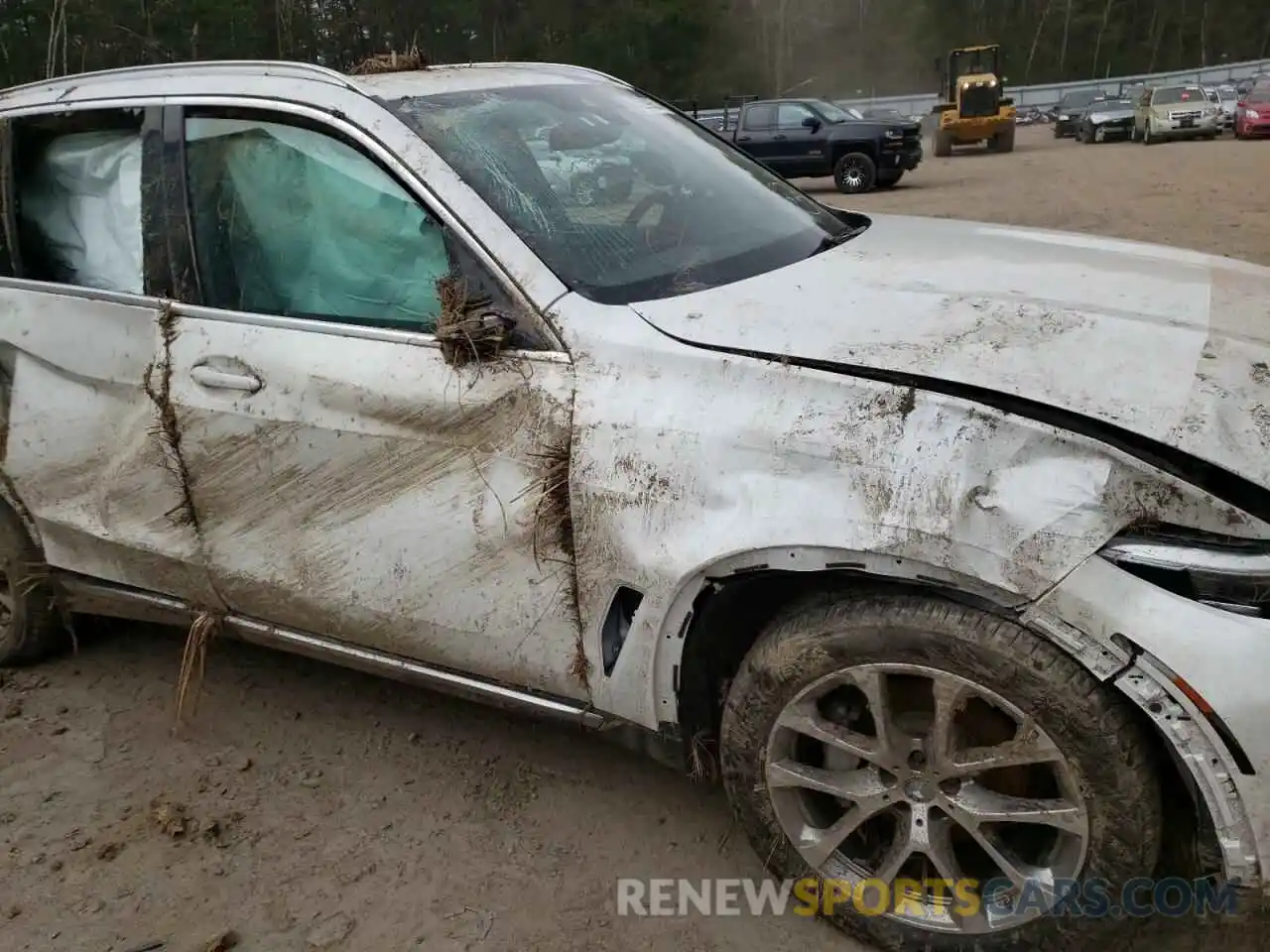 9 Photograph of a damaged car 5UXCR6C55KLL35476 BMW X5 2019