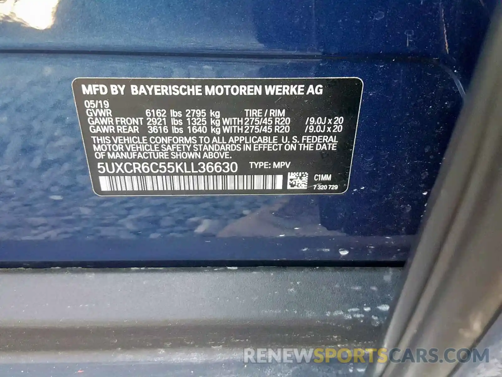10 Photograph of a damaged car 5UXCR6C55KLL36630 BMW X5 2019