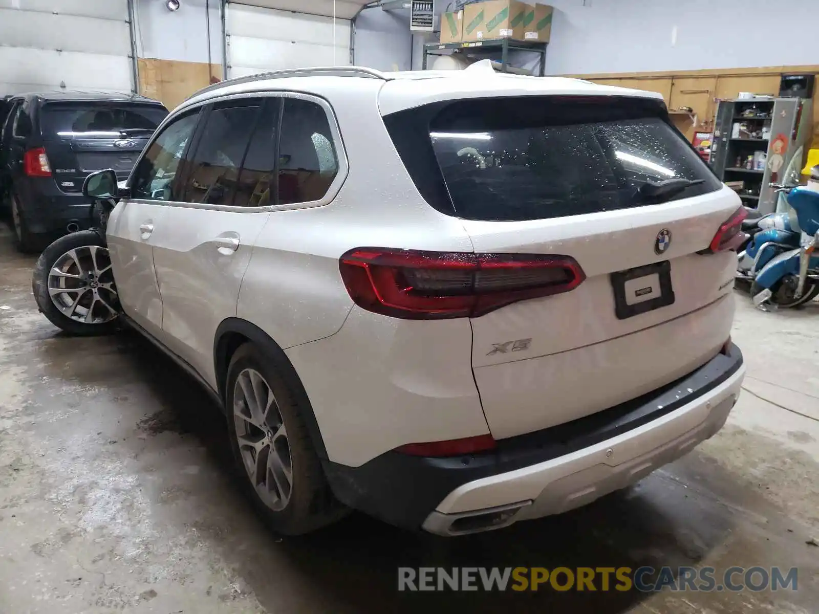 3 Фотография поврежденного автомобиля 5UXCR6C55KLL37843 BMW X5 2019