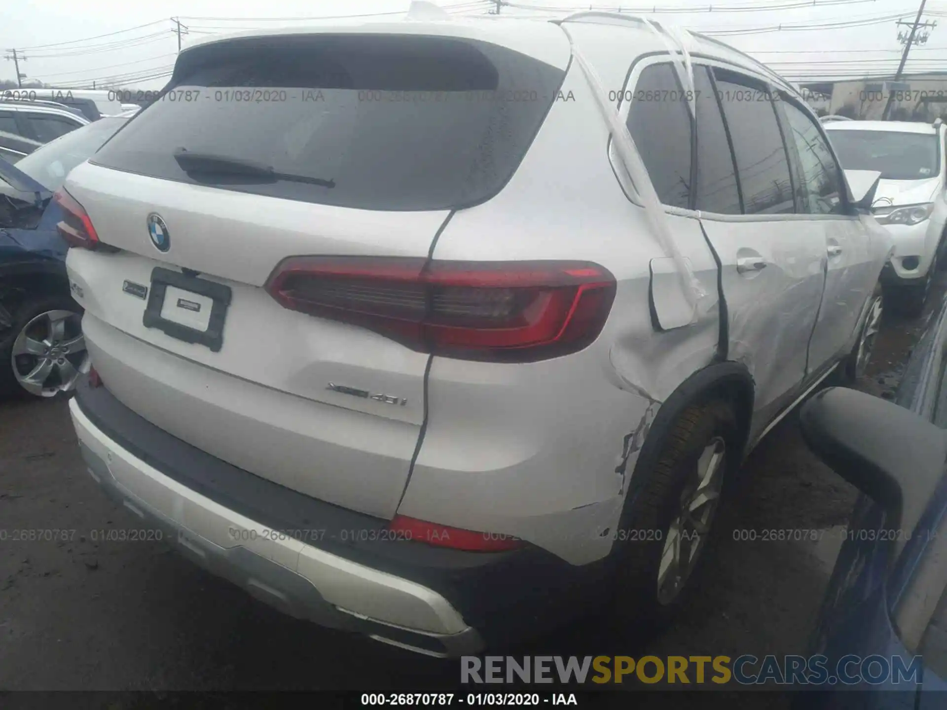 4 Photograph of a damaged car 5UXCR6C55KLL51810 BMW X5 2019