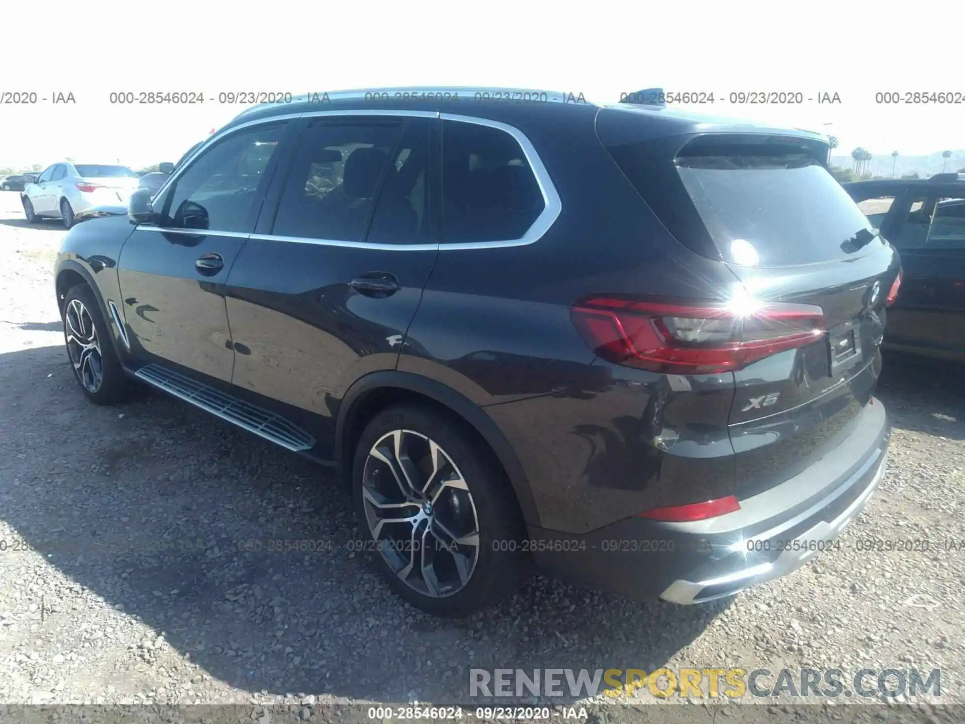 3 Photograph of a damaged car 5UXCR6C55KLL52293 BMW X5 2019