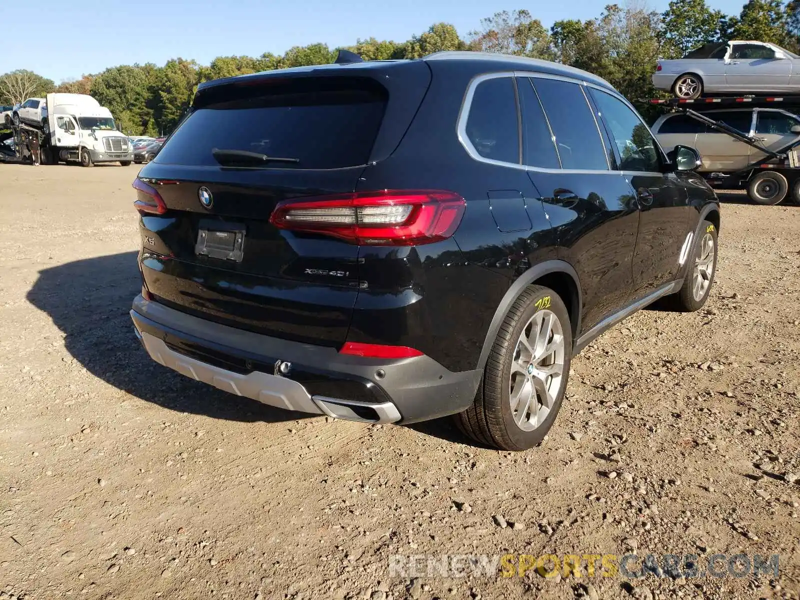 4 Photograph of a damaged car 5UXCR6C55KLL53301 BMW X5 2019