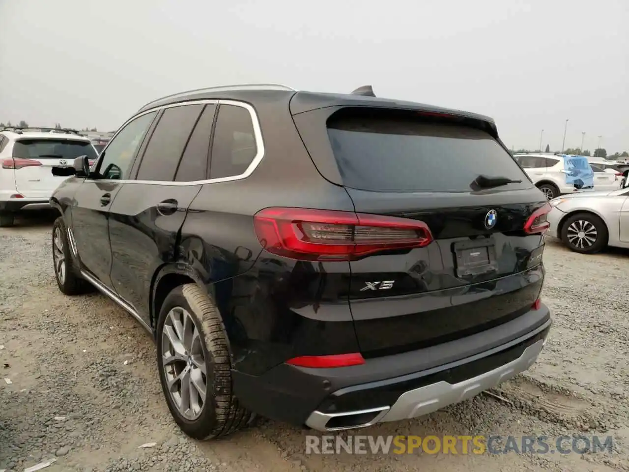 3 Фотография поврежденного автомобиля 5UXCR6C55KLL60295 BMW X5 2019