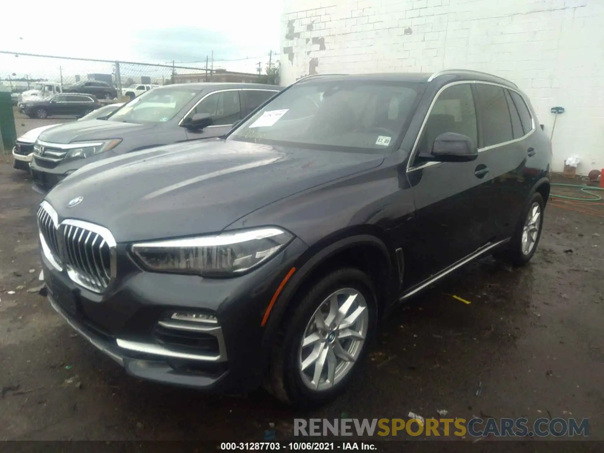 2 Photograph of a damaged car 5UXCR6C56KLK81007 BMW X5 2019