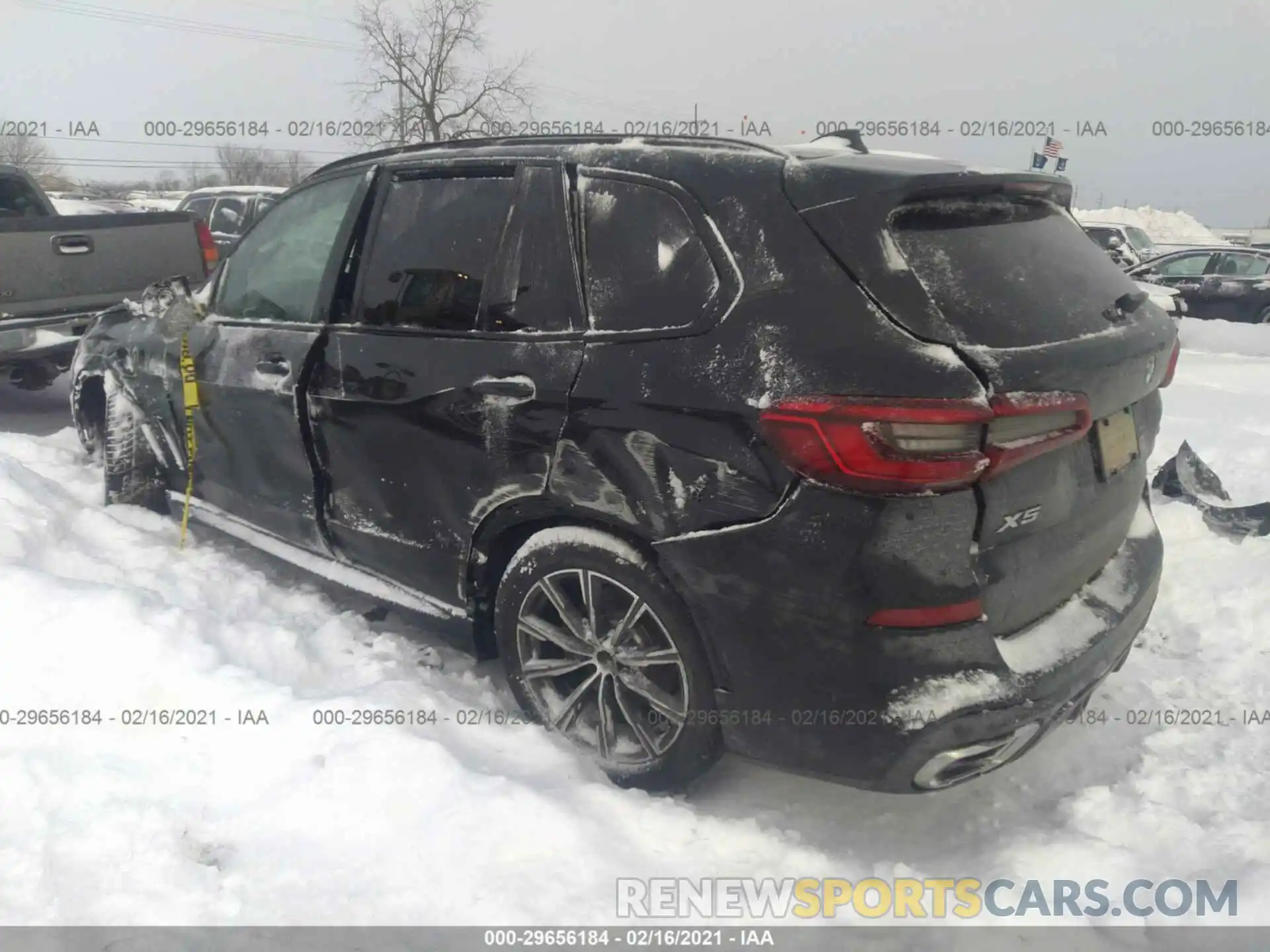 3 Photograph of a damaged car 5UXCR6C56KLK81623 BMW X5 2019