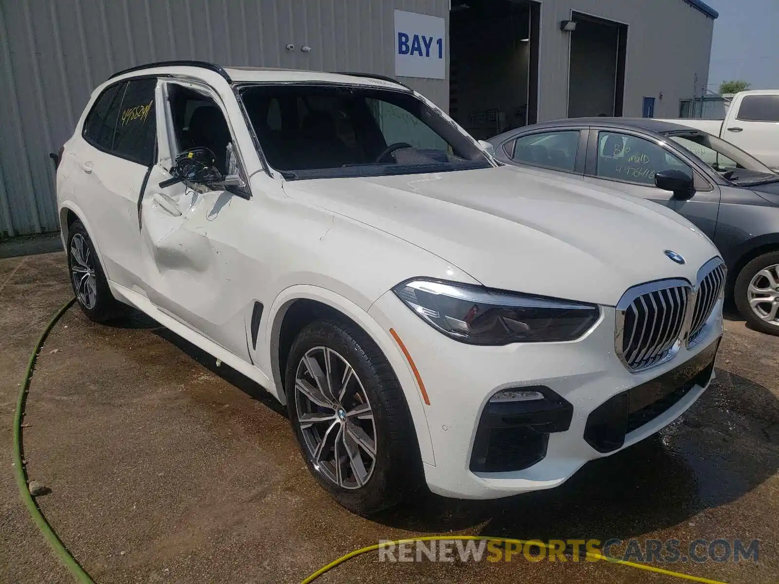 1 Photograph of a damaged car 5UXCR6C56KLK82934 BMW X5 2019