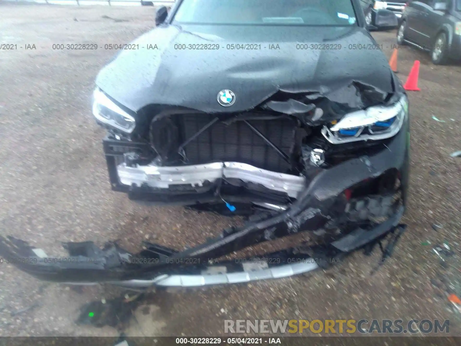 6 Photograph of a damaged car 5UXCR6C56KLK84845 BMW X5 2019