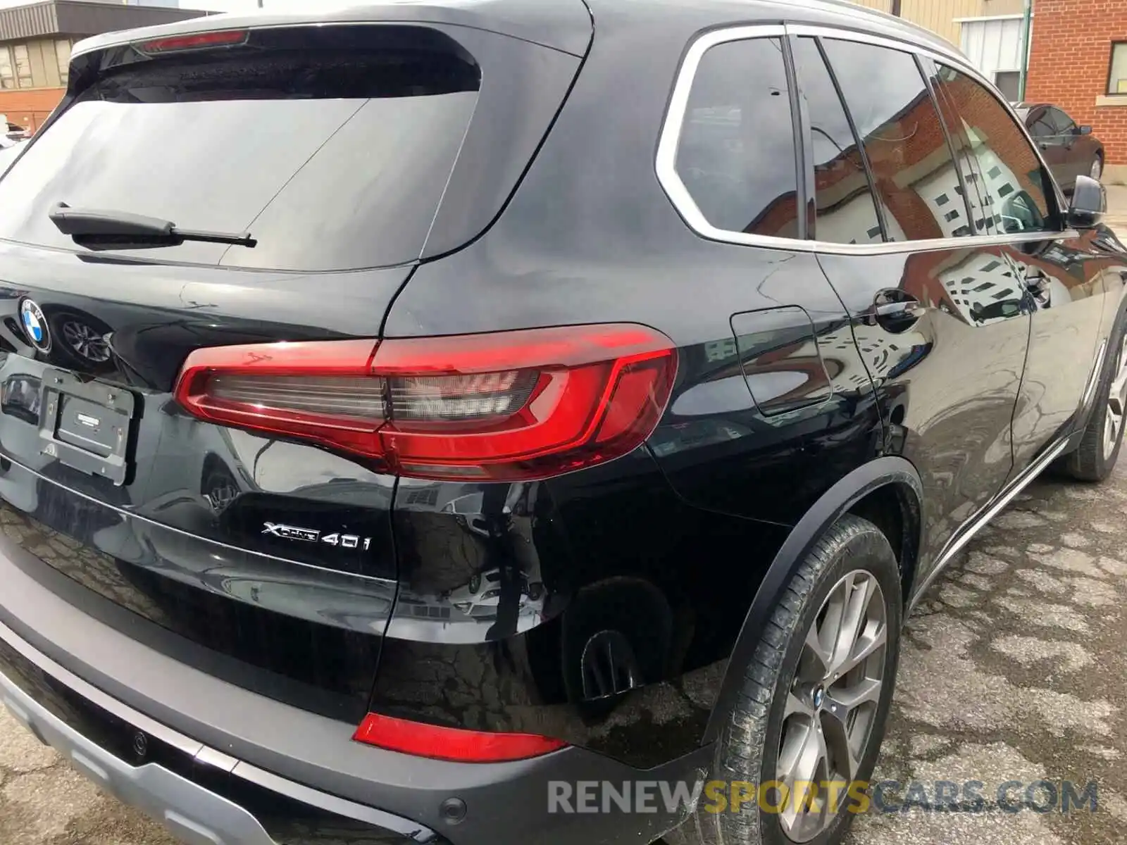 4 Photograph of a damaged car 5UXCR6C56KLL07833 BMW X5 2019